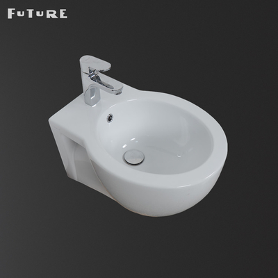 Pemasangan Mudah Bidet Berdiri Lantai Putih Di Kamar Kecil W380mm