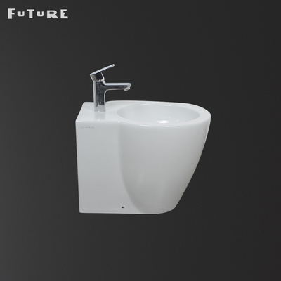 Modern P Trap Kamar Mandi Bidet Wall Mounted 410mm Tinggi Umur Panjang