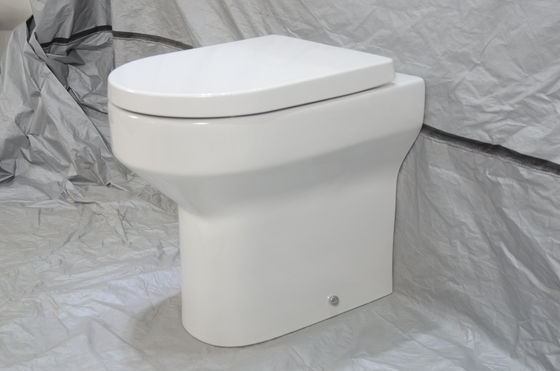 Pembilasan Efisien Kenyamanan Tanpa Bingkai Tinggi Kembali Ke Dinding Toilet Lebar 365mm