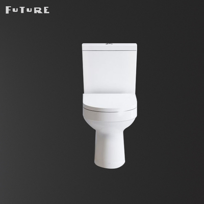 Penghematan Ruang 20-30KG Close Coupled Toilet 2 Piece Commode Gravity Flushing