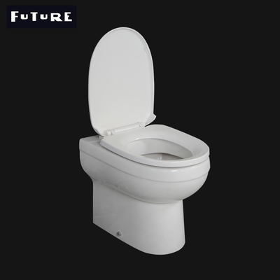 ISO9001 Cyclone Flushing Rimless Back To Wall Toilet Dengan Cistern Tersembunyi
